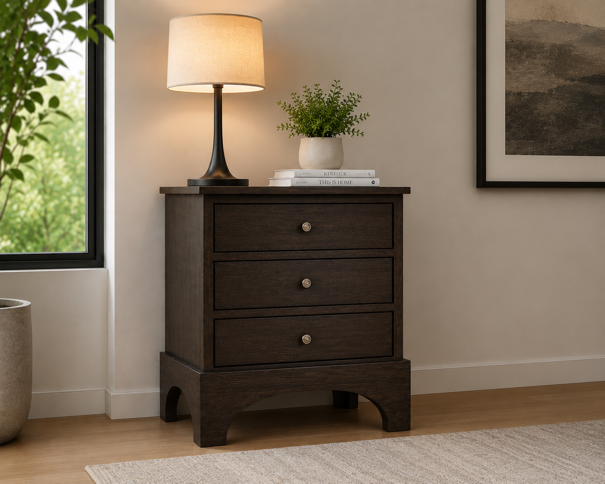 Classic Manor Nightstand